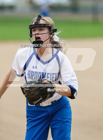 Thumbnail 3 in Broomfield vs Mountain View (Loveland Softball Showcase) photogallery.