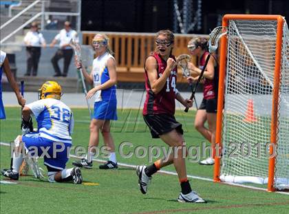Thumbnail 1 in Springfield vs. Radnor (PIAA Final) photogallery.