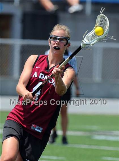 Thumbnail 2 in Springfield vs. Radnor (PIAA Final) photogallery.