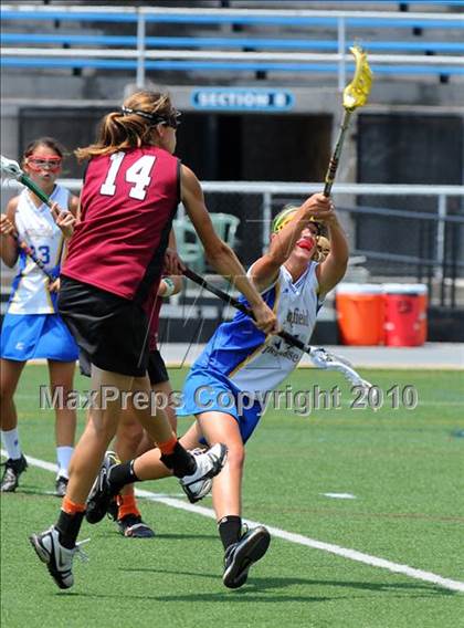 Thumbnail 1 in Springfield vs. Radnor (PIAA Final) photogallery.