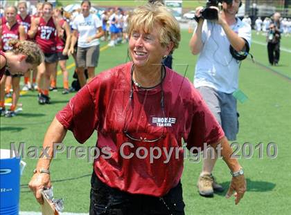 Thumbnail 2 in Springfield vs. Radnor (PIAA Final) photogallery.