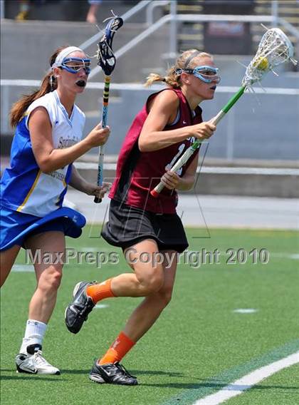 Thumbnail 2 in Springfield vs. Radnor (PIAA Final) photogallery.