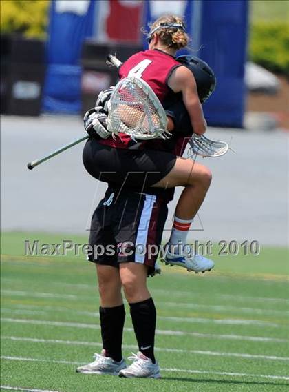 Thumbnail 2 in Springfield vs. Radnor (PIAA Final) photogallery.