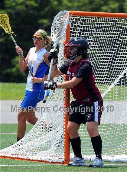 Thumbnail 1 in Springfield vs. Radnor (PIAA Final) photogallery.