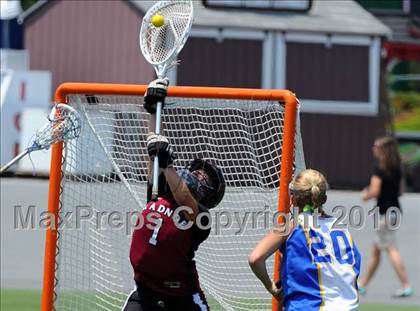 Thumbnail 3 in Springfield vs. Radnor (PIAA Final) photogallery.
