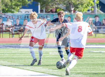 Thumbnail 3 in Syracuse vs. Mountain Ridge (UHSAA  6A Round 1) photogallery.