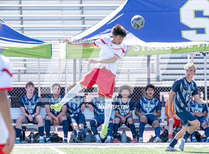 Thumbnail 3 in Syracuse vs. Mountain Ridge (UHSAA  6A Round 1) photogallery.
