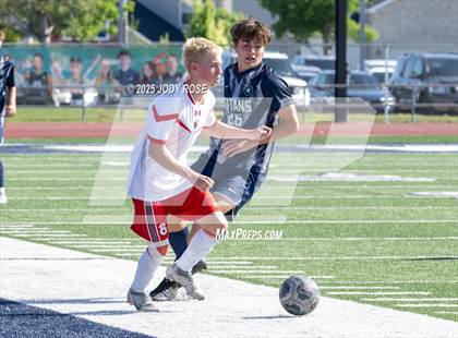 Thumbnail 3 in Syracuse vs. Mountain Ridge (UHSAA  6A Round 1) photogallery.