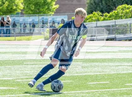 Thumbnail 1 in Syracuse vs. Mountain Ridge (UHSAA  6A Round 1) photogallery.