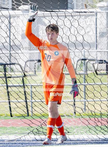 Thumbnail 2 in Syracuse vs. Mountain Ridge (UHSAA  6A Round 1) photogallery.