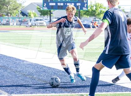 Thumbnail 3 in Syracuse vs. Mountain Ridge (UHSAA  6A Round 1) photogallery.