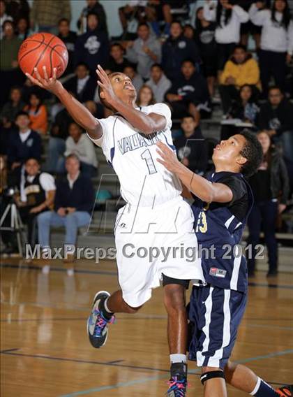 Thumbnail 1 in St. Genevieve vs. Crean Lutheran (CIF SS Playoffs) photogallery.