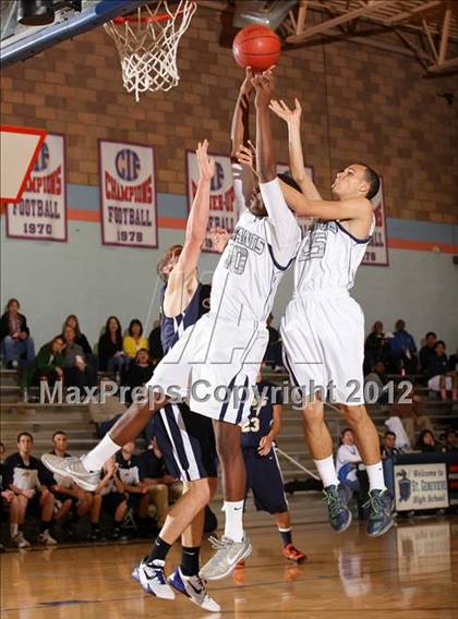 Thumbnail 2 in St. Genevieve vs. Crean Lutheran (CIF SS Playoffs) photogallery.