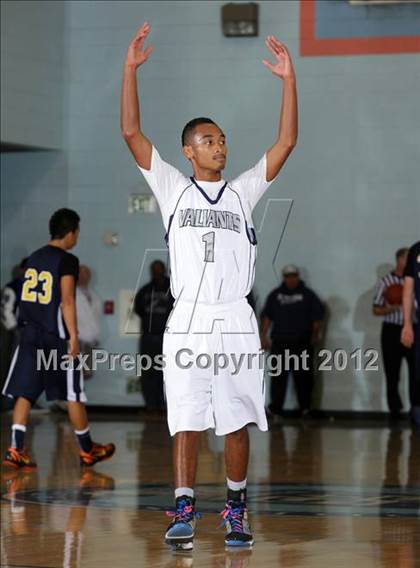 Thumbnail 3 in St. Genevieve vs. Crean Lutheran (CIF SS Playoffs) photogallery.