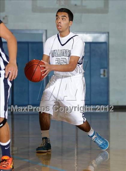 Thumbnail 3 in St. Genevieve vs. Crean Lutheran (CIF SS Playoffs) photogallery.