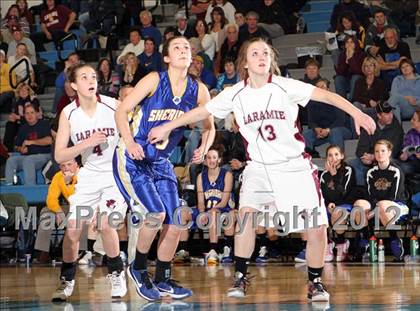 Thumbnail 2 in Sheridan vs. Laramie (4A East Regional Playoffs) photogallery.
