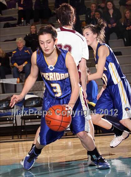Thumbnail 1 in Sheridan vs. Laramie (4A East Regional Playoffs) photogallery.