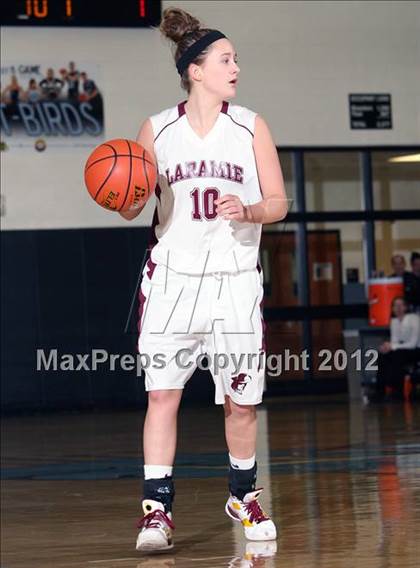 Thumbnail 2 in Sheridan vs. Laramie (4A East Regional Playoffs) photogallery.