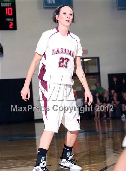 Thumbnail 3 in Sheridan vs. Laramie (4A East Regional Playoffs) photogallery.