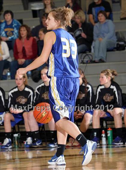 Thumbnail 3 in Sheridan vs. Laramie (4A East Regional Playoffs) photogallery.