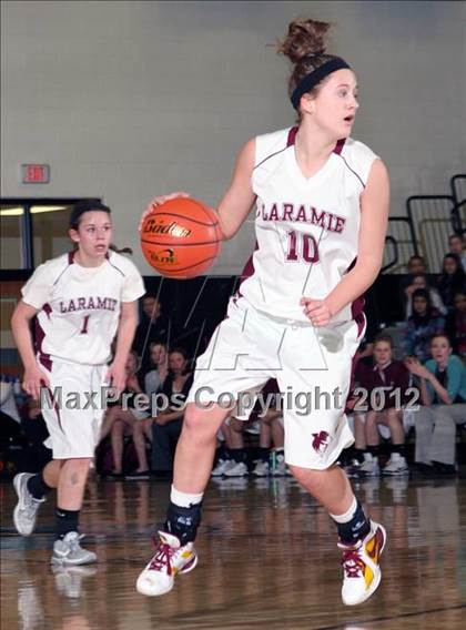 Thumbnail 1 in Sheridan vs. Laramie (4A East Regional Playoffs) photogallery.