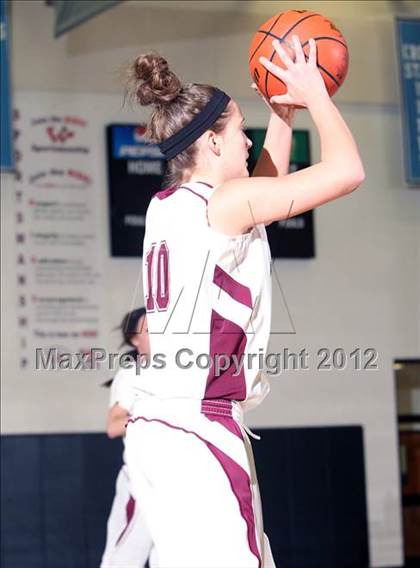 Thumbnail 1 in Sheridan vs. Laramie (4A East Regional Playoffs) photogallery.