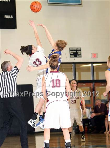 Thumbnail 3 in Sheridan vs. Laramie (4A East Regional Playoffs) photogallery.