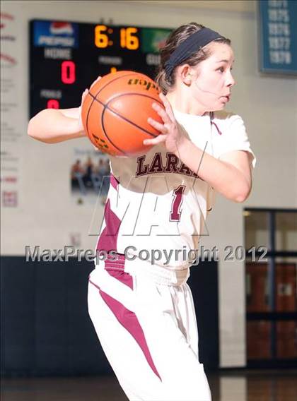 Thumbnail 2 in Sheridan vs. Laramie (4A East Regional Playoffs) photogallery.