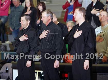 Thumbnail 2 in Sheridan vs. Laramie (4A East Regional Playoffs) photogallery.