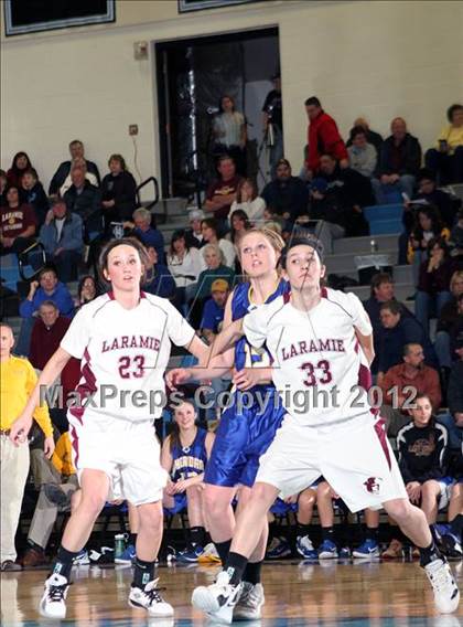 Thumbnail 1 in Sheridan vs. Laramie (4A East Regional Playoffs) photogallery.