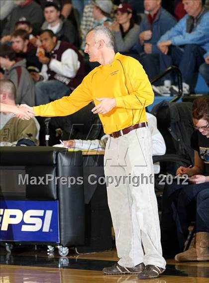 Thumbnail 2 in Sheridan vs. Laramie (4A East Regional Playoffs) photogallery.