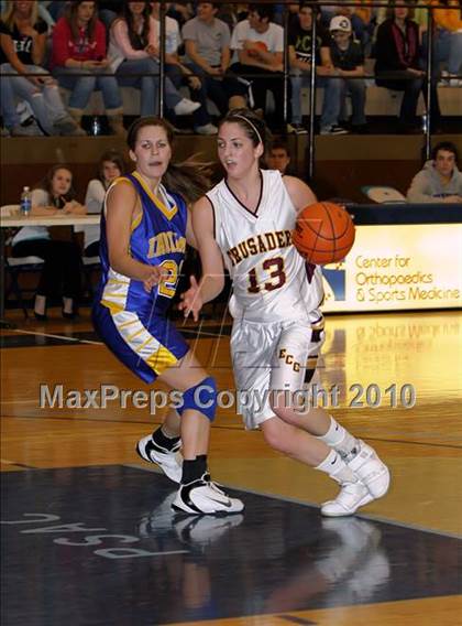 Thumbnail 2 in West Forest vs. Elk County Catholic (PIAA District 9 A Finals) photogallery.
