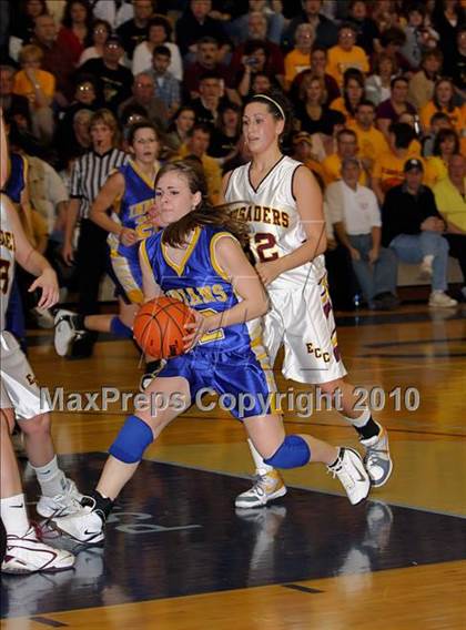 Thumbnail 2 in West Forest vs. Elk County Catholic (PIAA District 9 A Finals) photogallery.