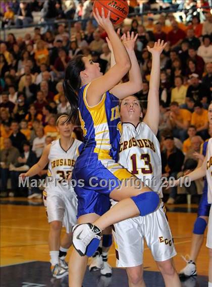 Thumbnail 2 in West Forest vs. Elk County Catholic (PIAA District 9 A Finals) photogallery.