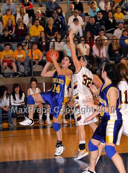 Thumbnail 1 in West Forest vs. Elk County Catholic (PIAA District 9 A Finals) photogallery.