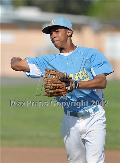 Thumbnail 3 in Valley @ Burbank photogallery.