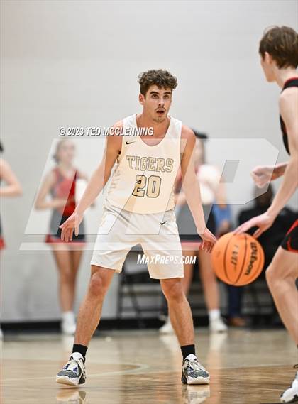Thumbnail 2 in Harmony Grove @ Charleston (AAA 3A State Playoff first round) photogallery.