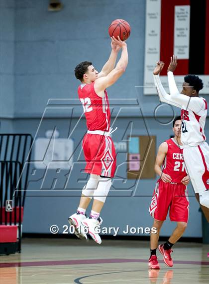Thumbnail 2 in Ceres vs Cordova (CIF SJS D3 Playoff) photogallery.