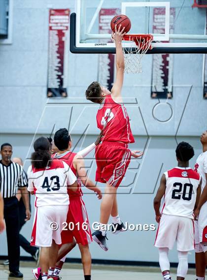 Thumbnail 2 in Ceres vs Cordova (CIF SJS D3 Playoff) photogallery.