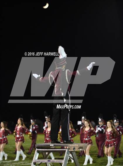 Thumbnail 3 in Struthers @ Woodridge (OHSAA Division IV Region 13 Quarterfinal) photogallery.
