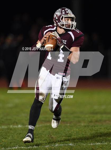 Thumbnail 3 in Struthers @ Woodridge (OHSAA Division IV Region 13 Quarterfinal) photogallery.