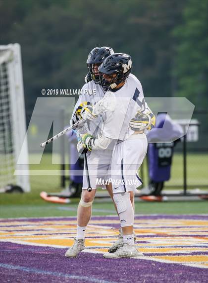 Thumbnail 3 in Massapequa vs. Mamaroneck (NYSPHSAA Class A Semifinal) photogallery.