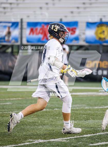 Thumbnail 2 in Massapequa vs. Mamaroneck (NYSPHSAA Class A Semifinal) photogallery.