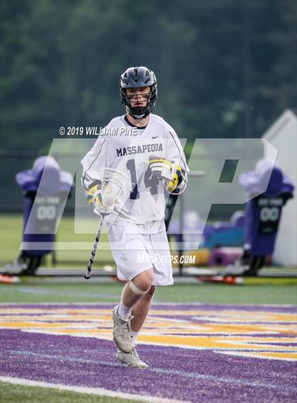 Thumbnail 3 in Massapequa vs. Mamaroneck (NYSPHSAA Class A Semifinal) photogallery.