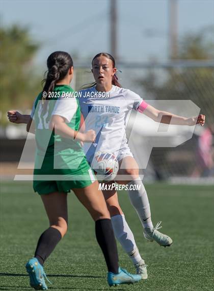 Thumbnail 3 in North Tahoe vs Virgin Valley (3A State Semifinals) photogallery.