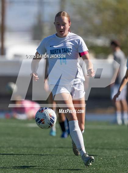 Thumbnail 1 in North Tahoe vs Virgin Valley (3A State Semifinals) photogallery.
