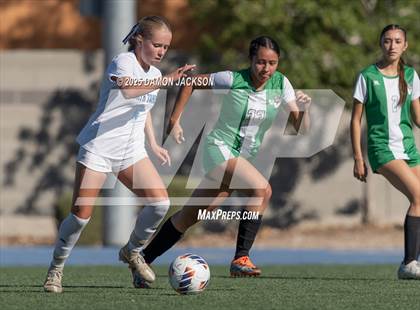 Thumbnail 2 in North Tahoe vs Virgin Valley (3A State Semifinals) photogallery.