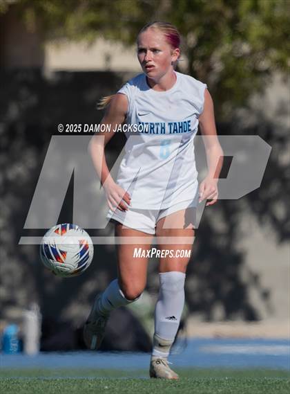 Thumbnail 2 in North Tahoe vs Virgin Valley (3A State Semifinals) photogallery.