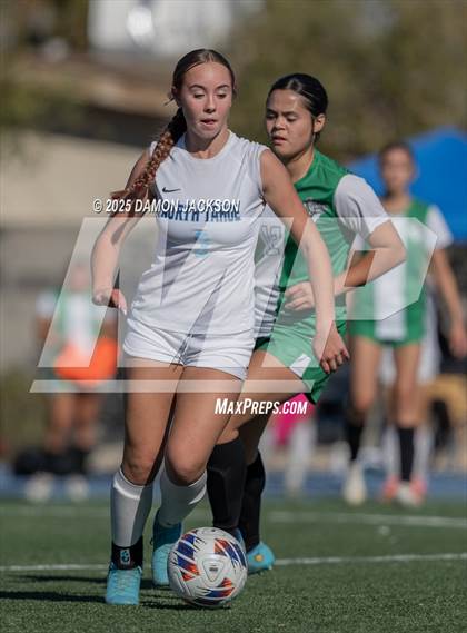 Thumbnail 3 in North Tahoe vs Virgin Valley (3A State Semifinals) photogallery.