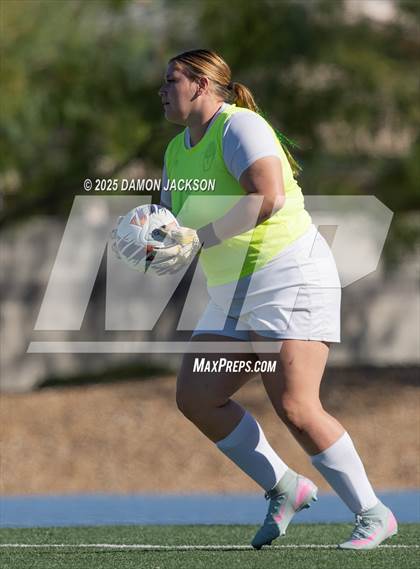 Thumbnail 3 in North Tahoe vs Virgin Valley (3A State Semifinals) photogallery.